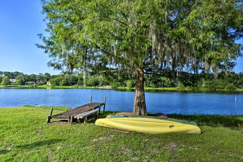 Lake Marion Apt w/ Canoe in Altamonte Springs! Apartment in Longwood