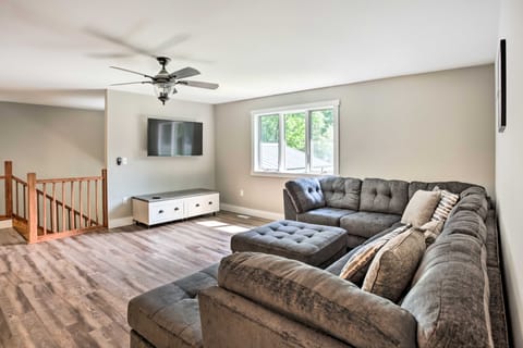 Cabin w/ Dock & Porch Across from Balsam Lake House in Balsam Lake