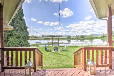 McMinnville Wine Country Home w/ Hot Tub + Deck House in McMinnville