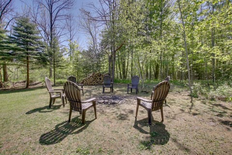 Updated Home w/ Deck: 2 Mi to Sister Bay Beach! Cottage in Door County