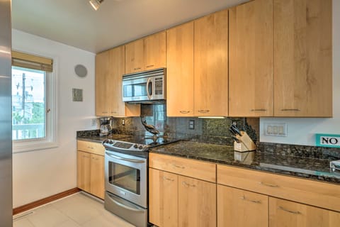 Ocean Dunes Kure Beach Condo w/ Balcony & Pool Apartment in Kure Beach