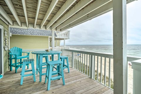 Ocean Dunes Kure Beach Condo w/ Balcony & Pool Apartment in Kure Beach