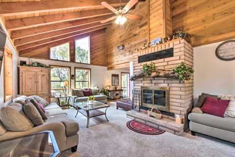 Alto Home w/ Deck & Views ~ 15 Mi to Ski Apache! House in Ruidoso