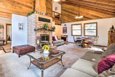 Alto Home w/ Deck & Views ~ 15 Mi to Ski Apache! House in Ruidoso