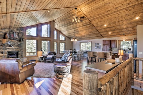 Fairplay Cabin w/ Wraparound Deck & Mountain Views House in Park County