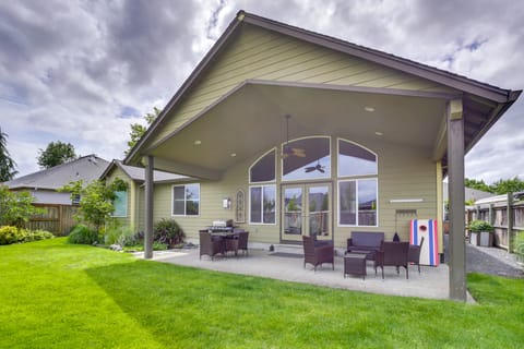 Polished McMinnville House < 2 Mi. from Town! House in McMinnville