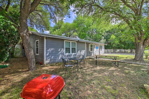 Utopia Family Home, 2 Blocks to Utopia Park! House in Utopia