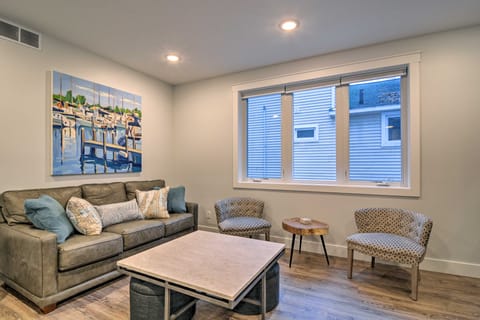 Centrally Located Traverse City Condo 1 Mi to Bay Apartment in Traverse City