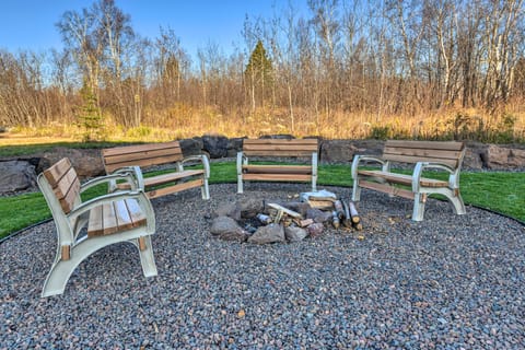 North Shore Cabin w/ Fire Pit By Gooseberry Falls! House in Wisconsin