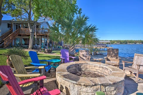 Dock & Fire Pit: Waterfront Cedar Creek Lake Home House in Tool