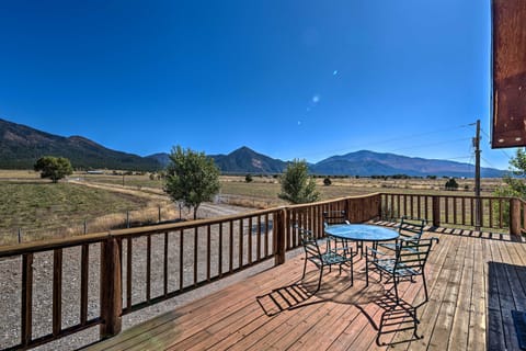Questa Home w/ Views - 13 Mi to Red River Skiing! House in New Mexico