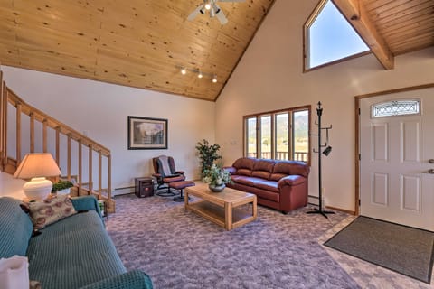 Questa Home w/ Views - 13 Mi to Red River Skiing! House in New Mexico