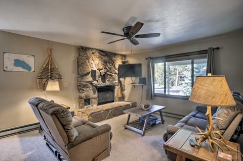 1 Block to Waterfront: Grand Lake Condo w/ Balcony Apartment in Grand Lake