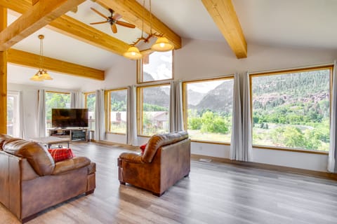 Stunning Ouray Escape w/ Panoramic Mountain Views! House in Colorado