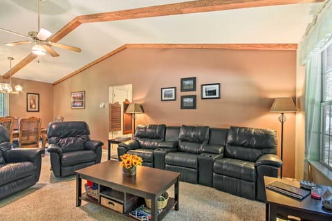 Bella Vista Home Base Near Mtn Biking & Golf! House in Bella Vista