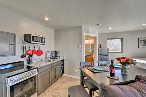 Cozy Mountain Studio By Main Street & Hot Springs! Apartment in Buena Vista