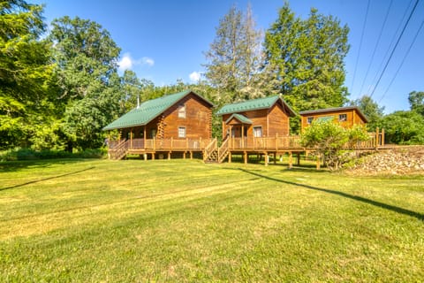 Scenic Log Cabin with Fire Pit & Stocked Creek! House in Allegheny River