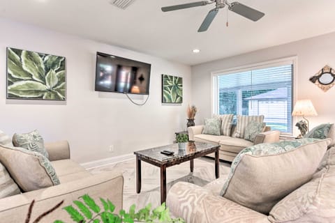 Jacksonville Gem - Ideal Location to Beaches! House in Jacksonville