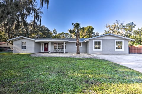 Jacksonville Gem - Ideal Location to Beaches! House in Jacksonville