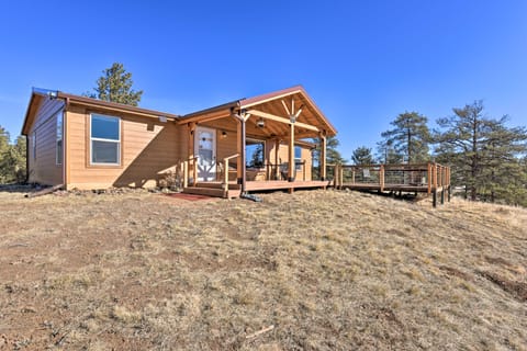 Secluded Mountain Retreat w/ Deck, Views & Hiking! House in Park County