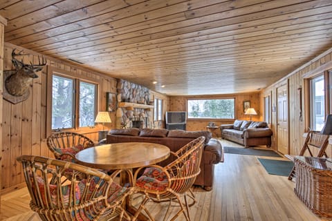 Lakefront Escape w/ Fishing Pier & Snowmobiling! House in Wisconsin