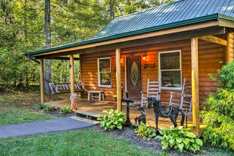 Porch & Fire Pit: Rustic Log Cabin in Smokies! House in Cosby