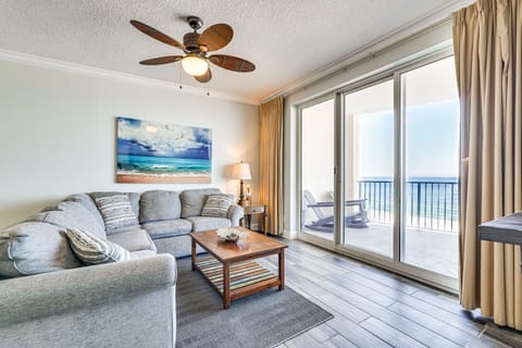 High-Rise PCB Condo w/ Oceanfront Views & Pool! Apartment in Long Beach