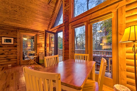 Blue Ridge Mtn Cabin Near Hiking & Biking Trails! House in Tennessee