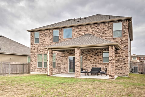 Texas Home w/ Patio & Grill ~ 16 Mi to Austin House in Rio Grande