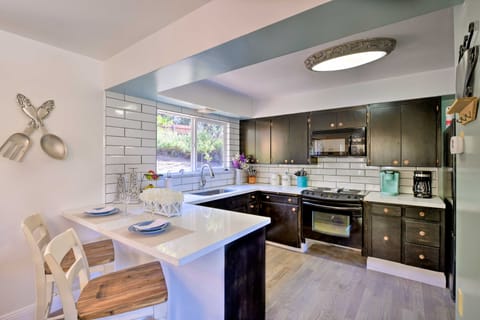 Wine Lovers’ Garden Oasis in Sutter Creek! House in Calaveras County