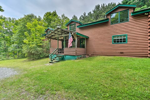 Spacious Mtn Cabin on 7 Private Acres in Athol! House in Capital District, NY, USA