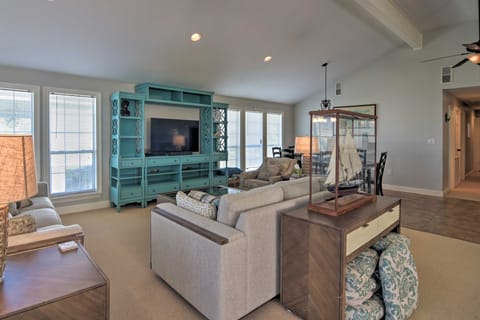 Fish at Canalfront Bay St Louis Home - Dock & Deck House in Mississippi