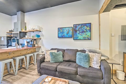 Long Beach Studio in Downtown - Walk to Ocean! Apartment in Long Beach