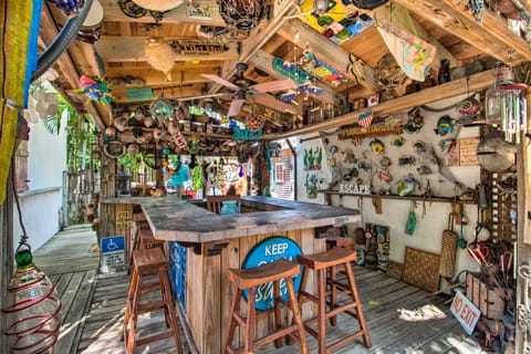 Zen Studio w/ Pool & Tropical Bar by Atlantic Ave Apartment in Delray Beach