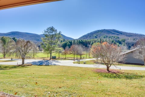 Resort Perks, Amazing Views: 3BR Sky Valley Home! House in Sky Valley