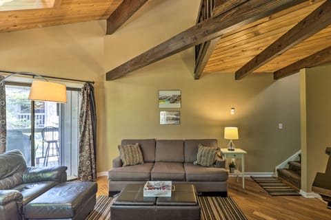 Airy Resort Condo < 3 Miles to Whitefish Mountain! Apartment in Whitefish