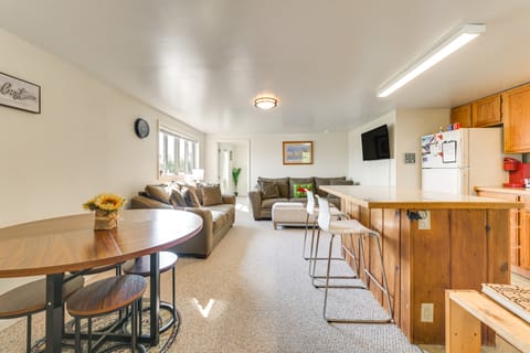 Cozy Apt < 1 Mi Near Lake Huron & Mackinac Island! Apartment in Saint Ignace