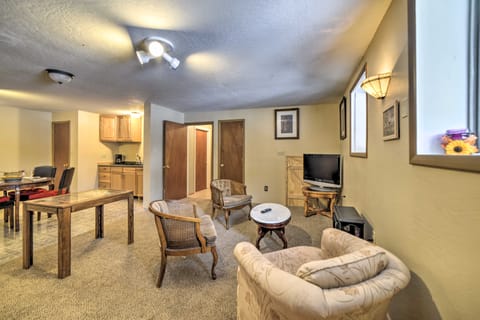 Cozy Durango Apt w/ Mtn View ~ 6 Mi to Downtown! Apartment in La Plata County