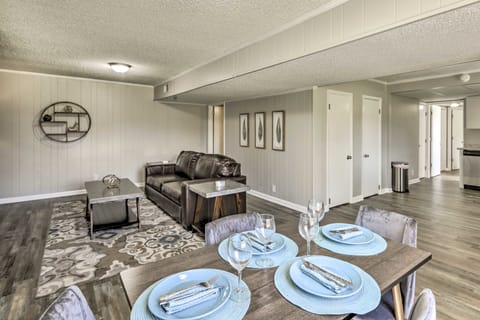 Garden-Level Hendersonville Apt: 20 Mi to Broadway Apartment in Hendersonville