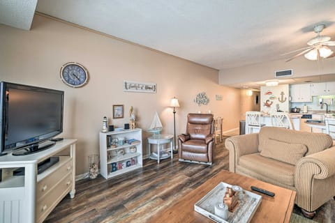 Oceanfront Garden City Beach Condo For Families! Apartment in Garden City