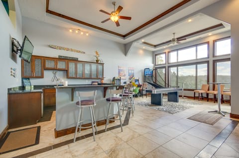 Luxe Group Home w/ Boat Dock in Lake of the Ozarks House in Osage Beach