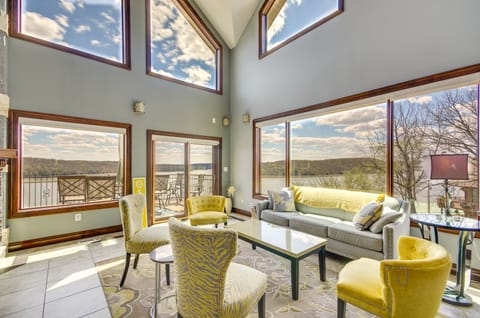 Luxe Group Home w/ Boat Dock in Lake of the Ozarks House in Osage Beach