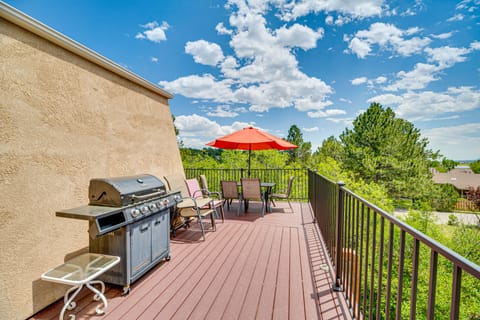 Breweries, Hiking Trails & Museums: Monument House House in Monument