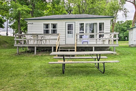 Lake Retreat w/ Dock, Deck & BBQ, BYO Boat! House in Minnesota