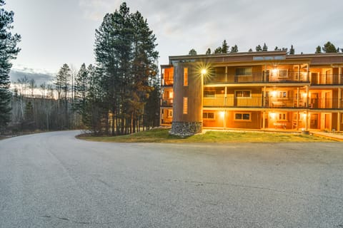 Condo w/ Pool Access: 2 Mi to Winter Park Resort! Apartment in Fraser
