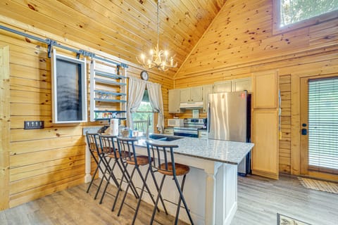 Douglas Lake Access: Family Cabin in Sevierville! House in Douglas Lake