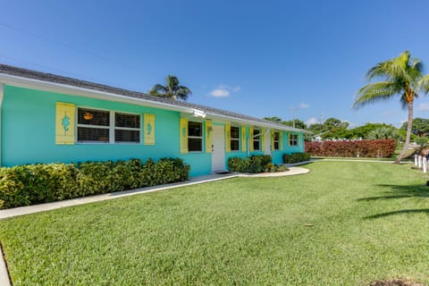 Palm Beach Townhome: 4 Mi to Juno Beach Park! Apartment in Palm Beach Gardens