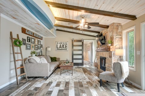 Tranquil Lakefront Cabin: Fire Pit, Grill & Patio House in Wisconsin