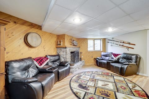 2 Mi to Skiing! Wooded Beech Mtn Retreat w/ Decks House in Beech Mountain