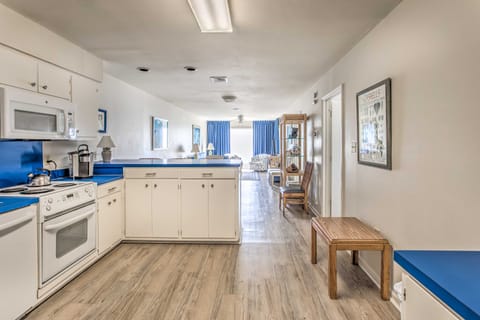 Beach & Boardwalk Access: North Myrtle Beach Condo Apartment in North Myrtle Beach